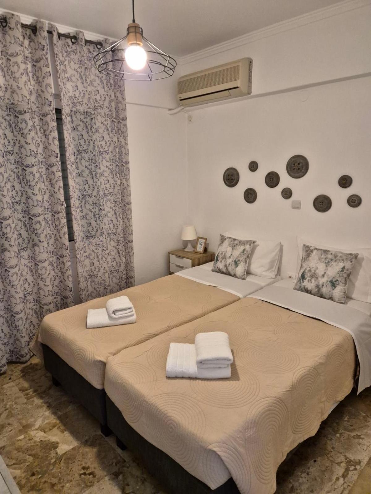 Drossinos Studios Poros Town Exterior photo